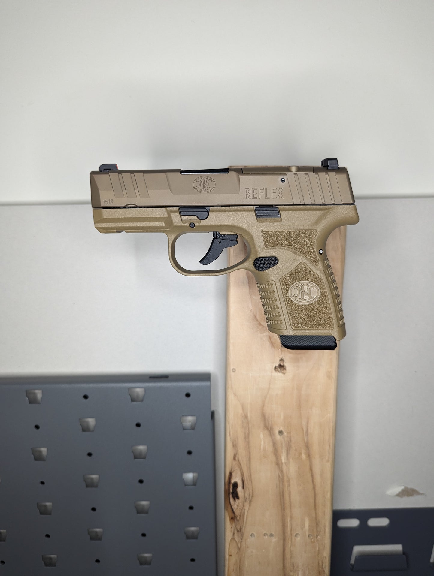 Magwell Mount for FN Reflex - Wall | Handgun Holder Storage Rack