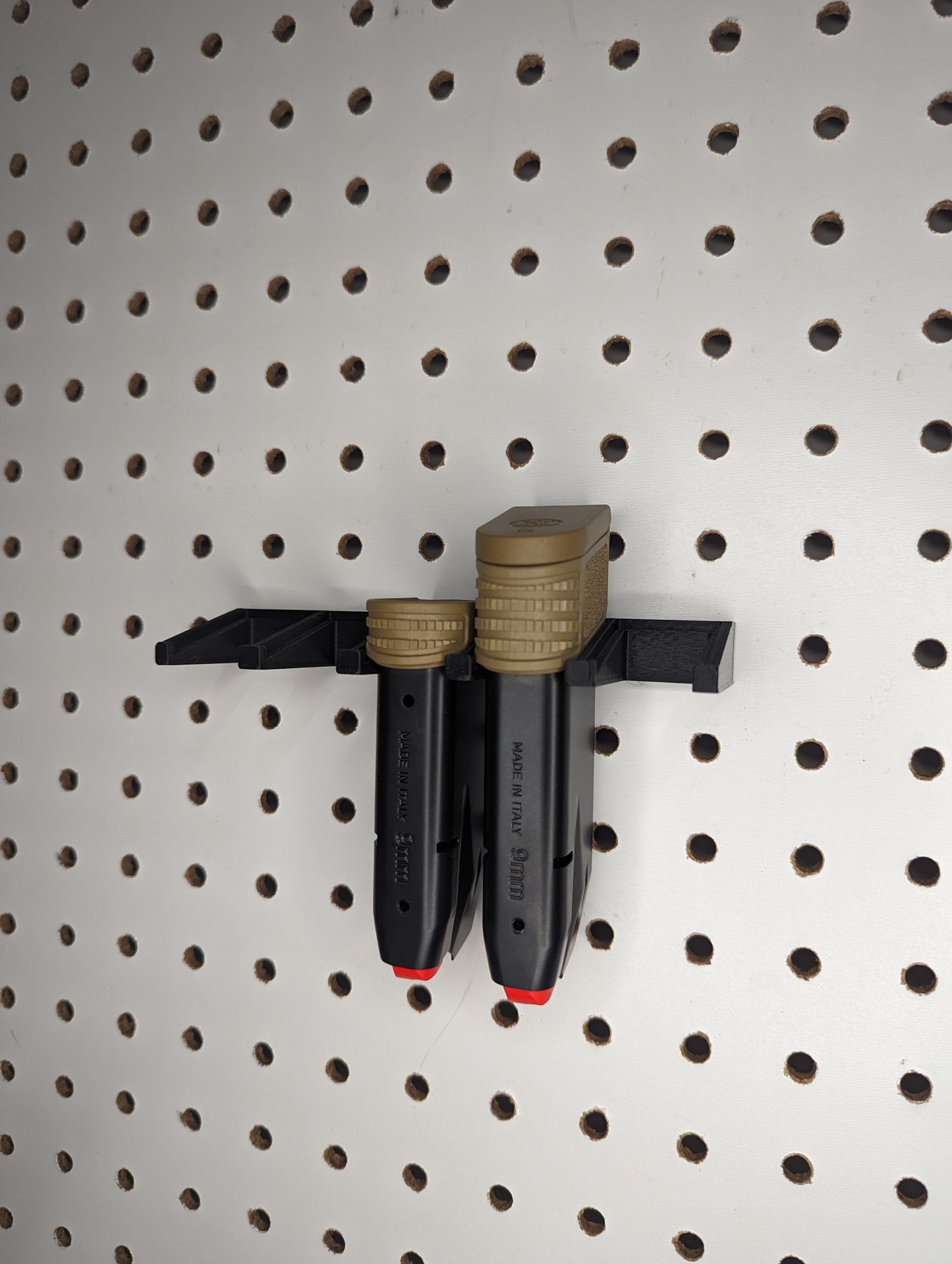 Mount for FN Reflex Mags - Pegboard / IKEA Skadis / Wall Control / Vaultek | Magazine Holder Storage Rack