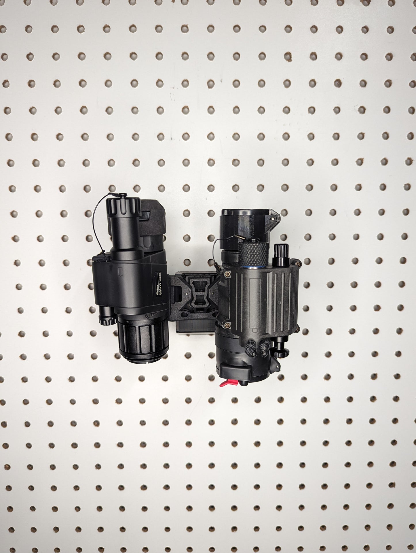 Dovetail Mount for Night Vision / Thermal - Pegboard / IKEA Skadis / Wall Control / Vaultek | Gear Holder Storage Rack