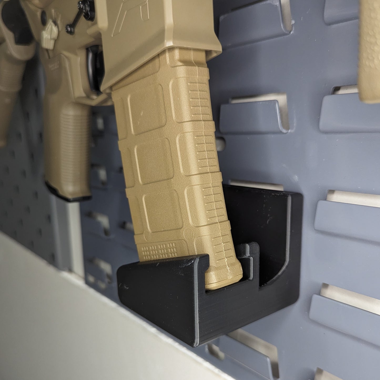 AR 15 Pmag Rifle Mount - SecureIt / Akro-Mils | Rifle Holder Storage Rack