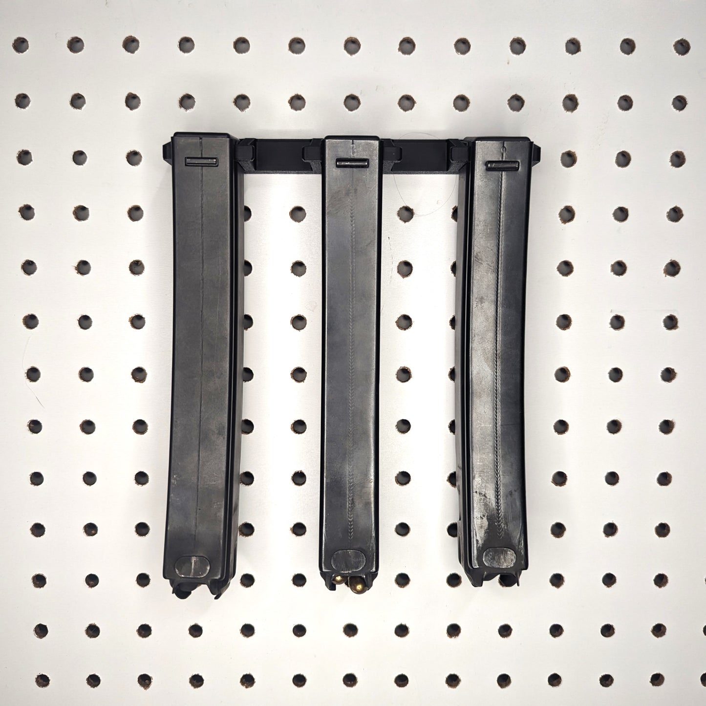 Mount for HK MP5 9/40/10 Mags - Pegboard / IKEA Skadis / Wall Control / Vaultek | Magazine Holder Storage Rack