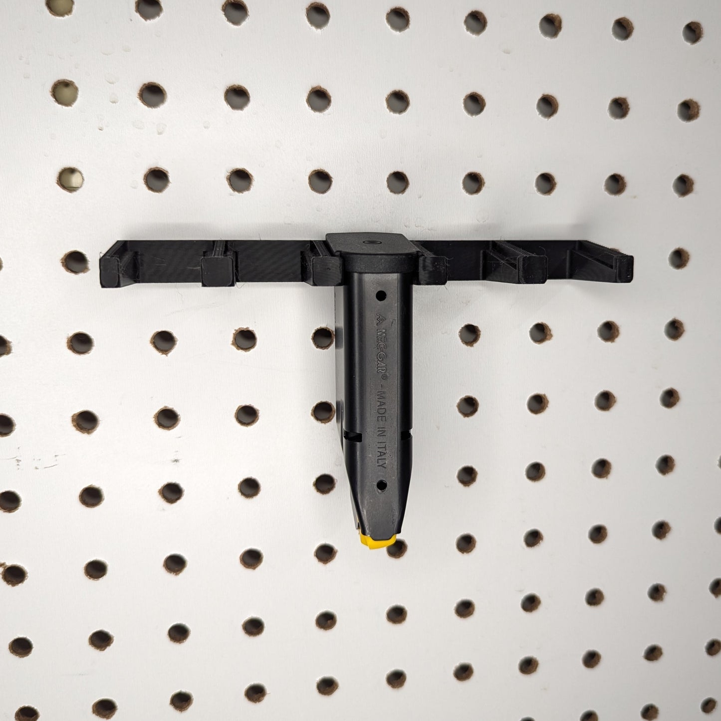 Mount for Taurus GX4 / GX4L Mags - Pegboard / IKEA Skadis / Wall Control / Vaultek | Magazine Holder Storage Rack