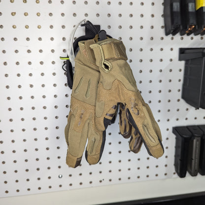 Ear Pro, Glasses, and Gloves Mount - Pegboard / IKEA Skadis / Wall Control / Vaultek | Gear Holder Storage Rack