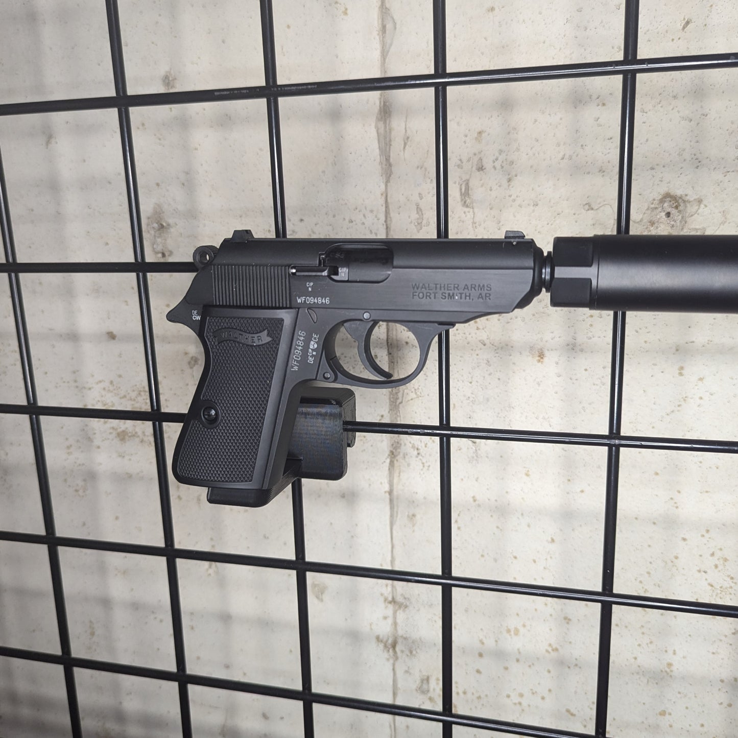 Magwell Mount for Walther PPK/s 22LR - Gridwall | Handgun Holder Storage Rack