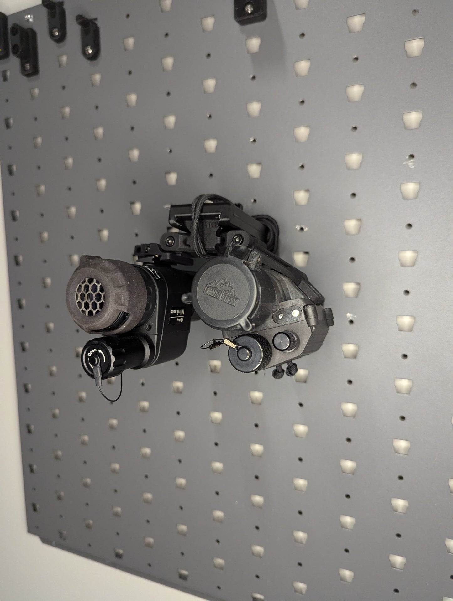Angled Dovetail Mount for Night Vision / Thermal - GallowTech | Gear Holder Storage Rack