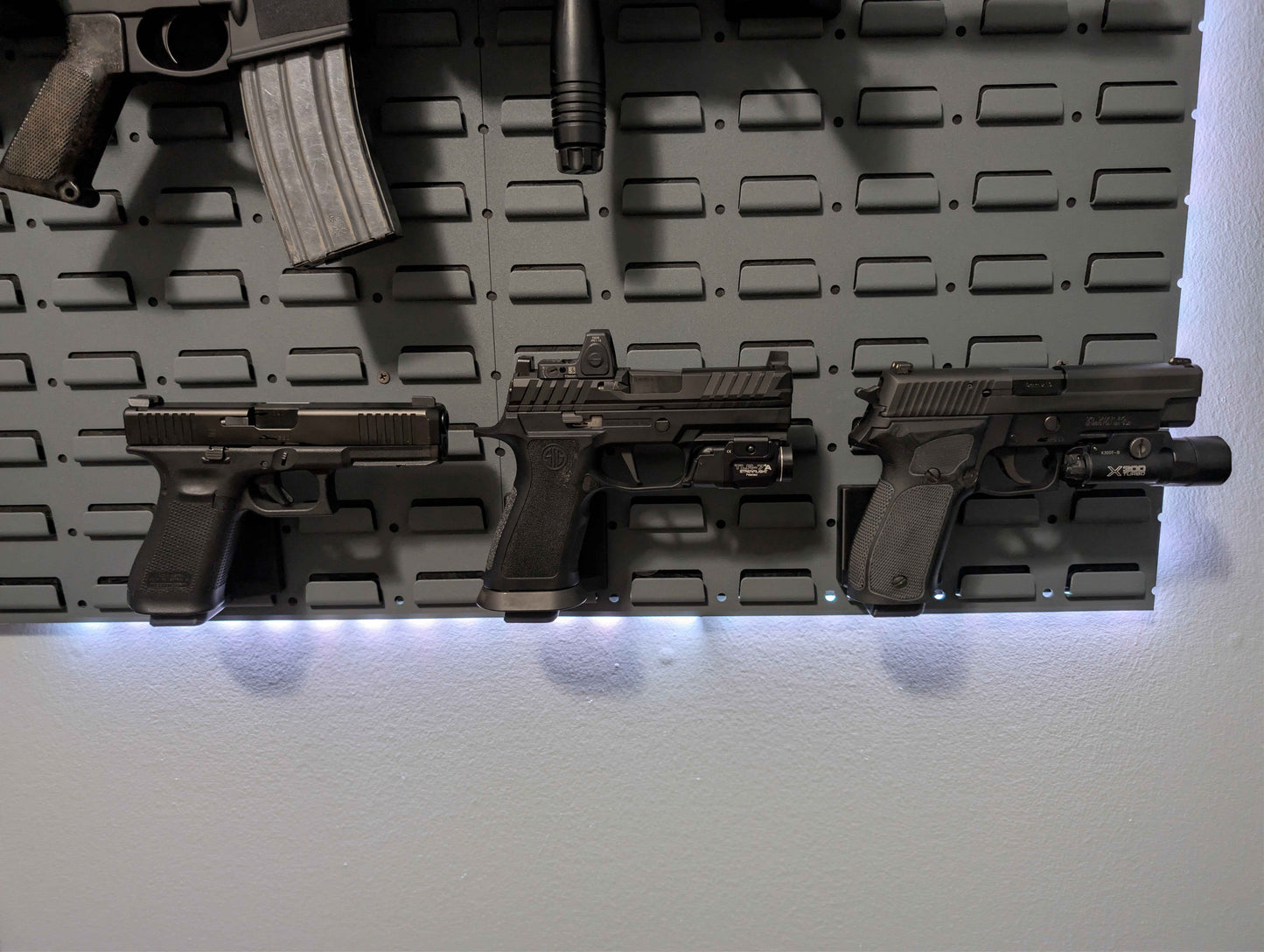 Magwell Mount for Sig P320 9mm for SecureIt / Akro-Mils | Handgun Holder Storage Rack