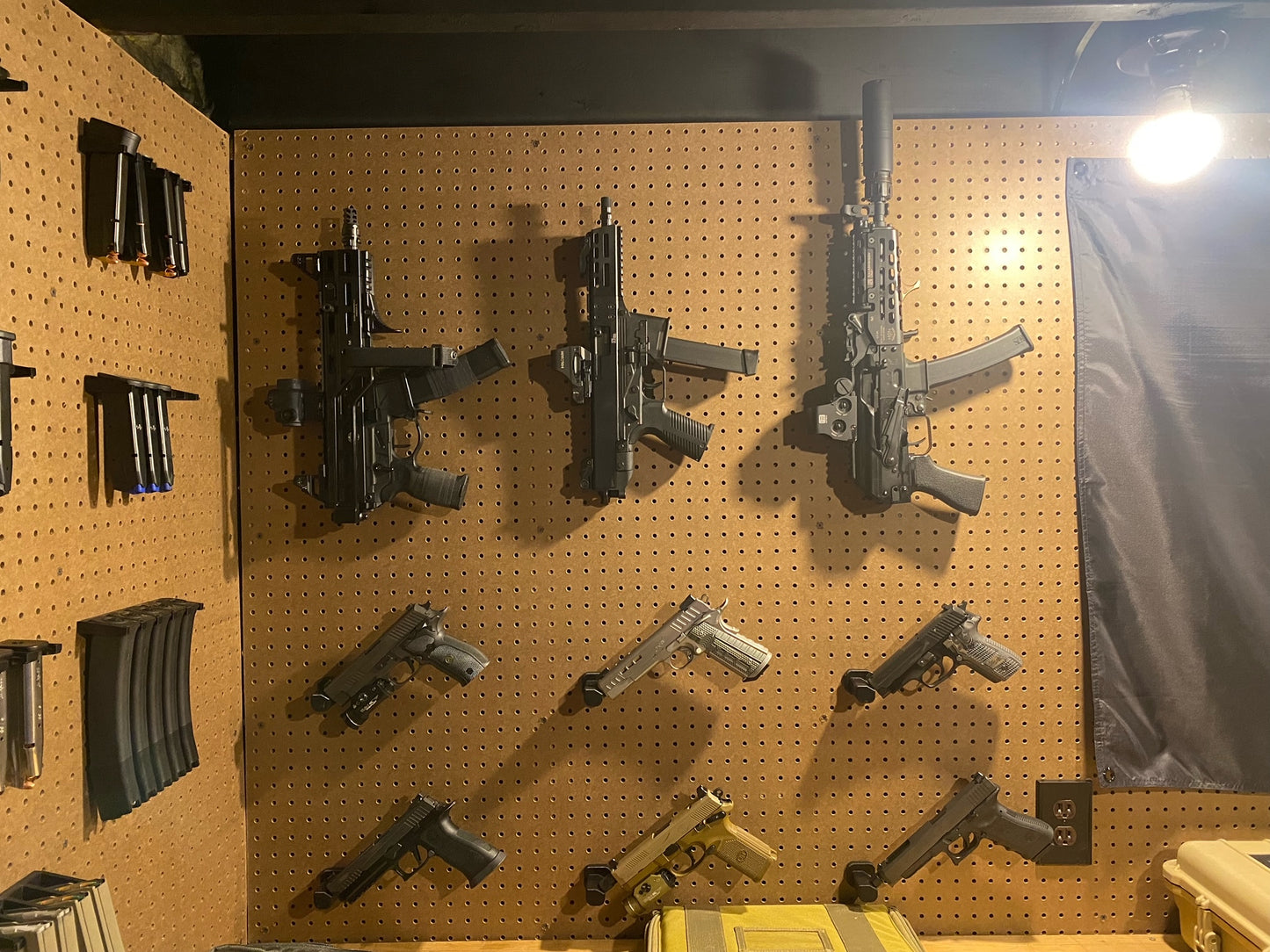 MLOK Vertical Gun Mount - Pegboard / IKEA Skadis / Wall Control / Vaultek | Rifle Holder Storage Rack