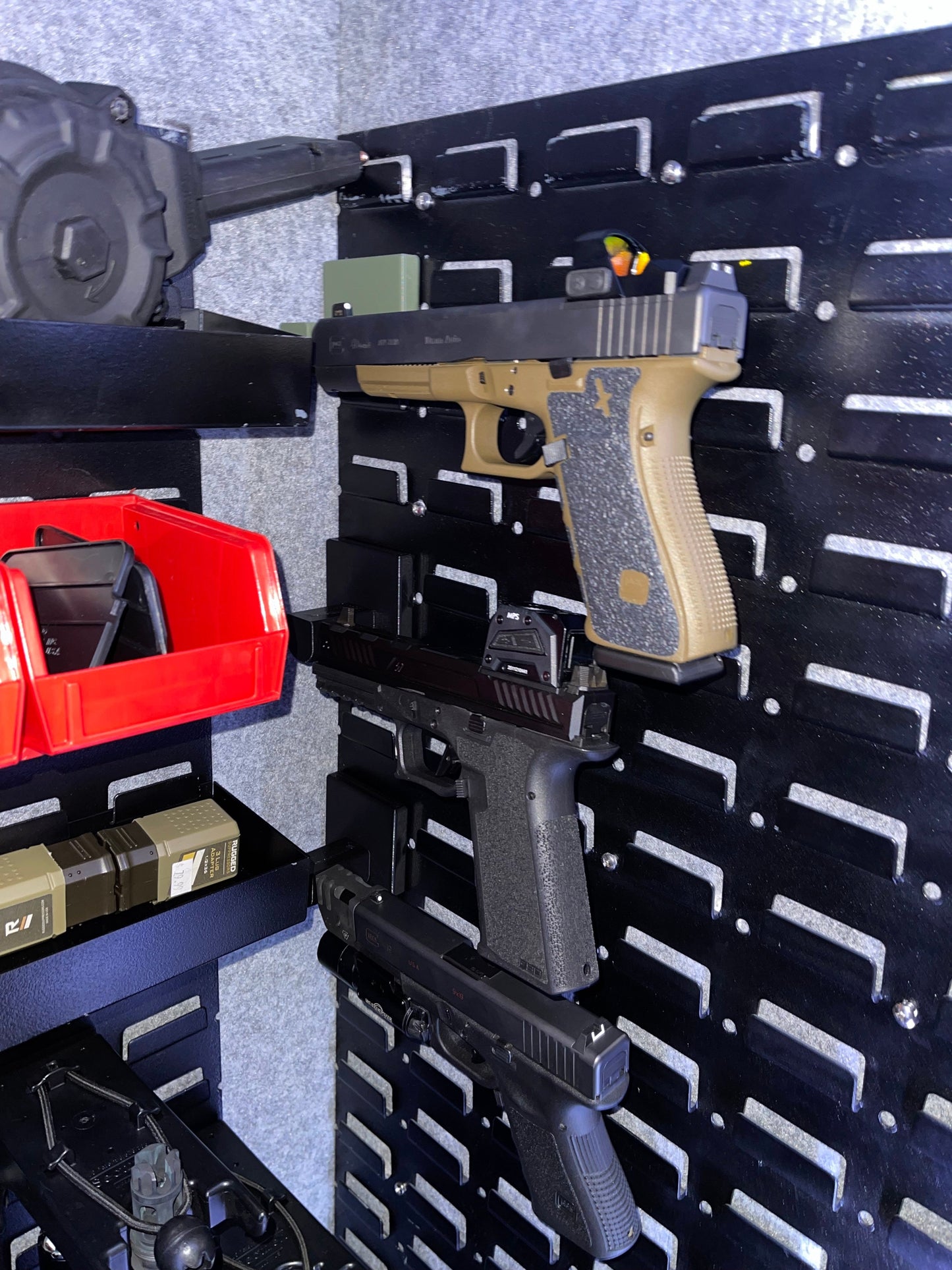 Universal Pistol / Silencer Mount - SecureIt / Akro-Mils | Handgun Holder Storage Rack