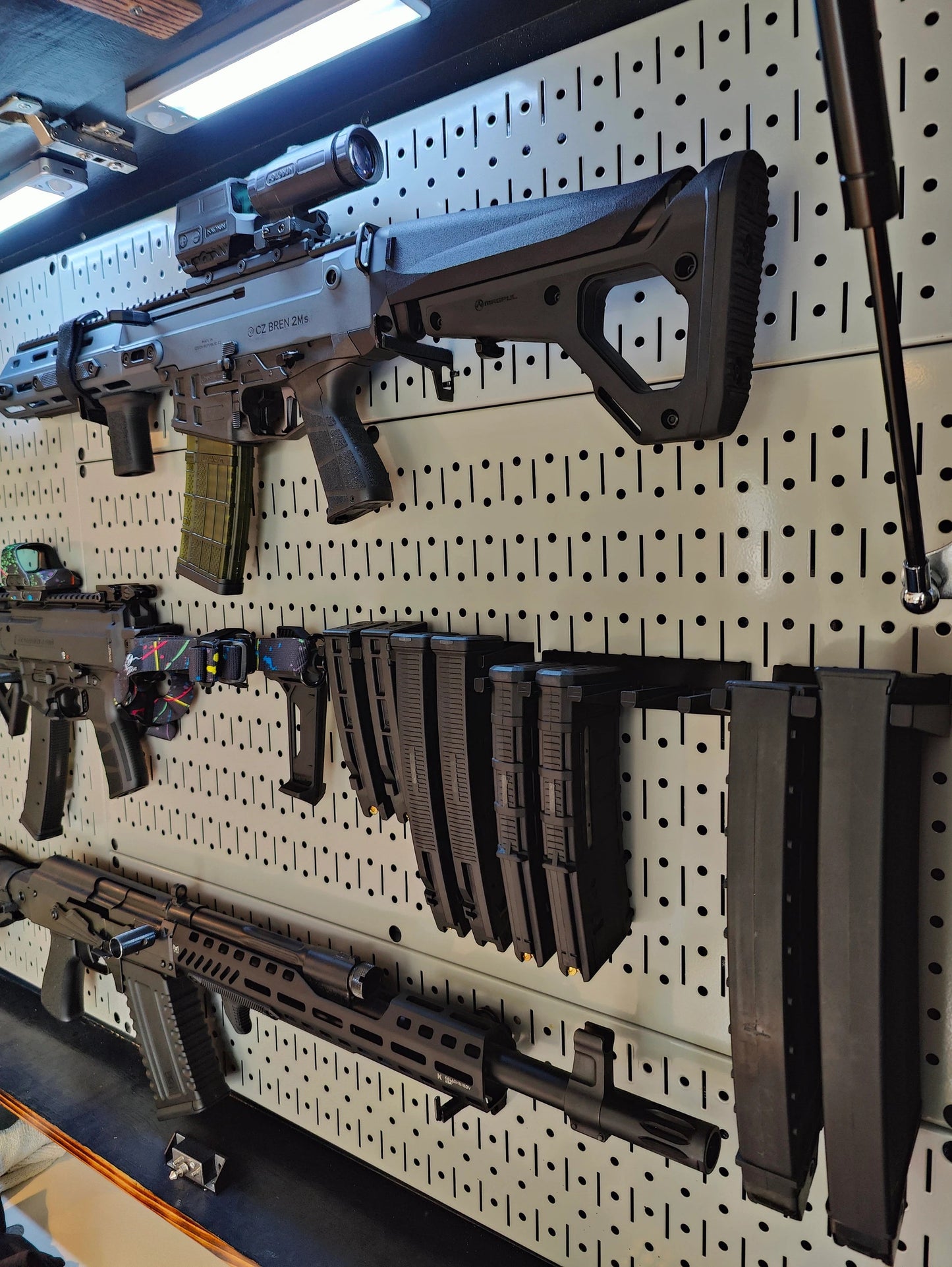 Mount for CZ Scorpion EVO Mags - Pegboard / IKEA Skadis / Wall Control / Vaultek | Magazine Holder Storage Rack