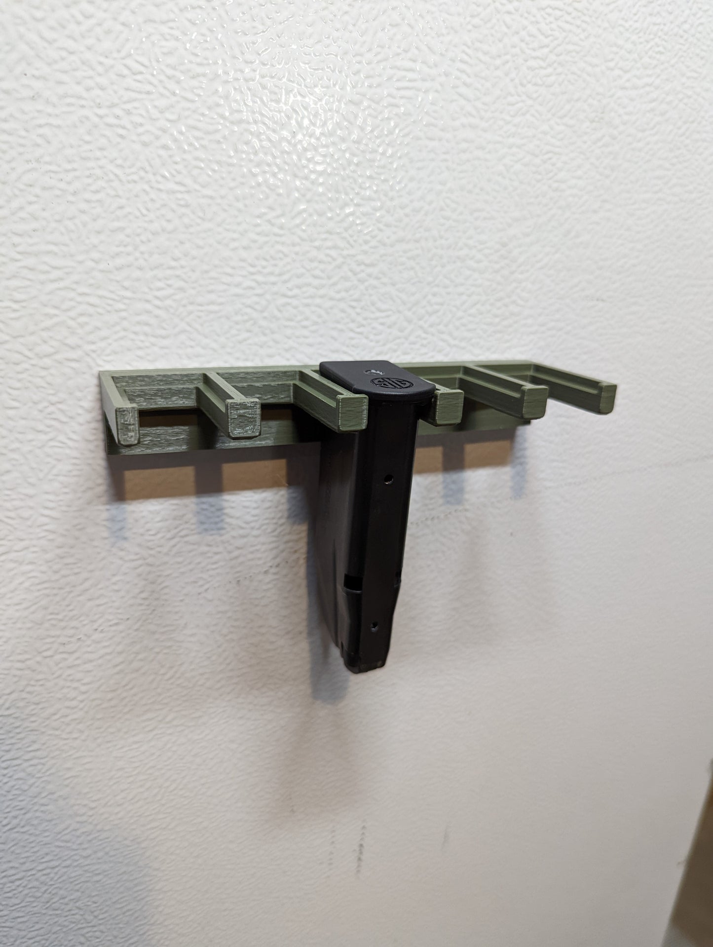 Mount for Sig P365 / XMacro Mags - Magnetic | Magazine Holder Storage Rack