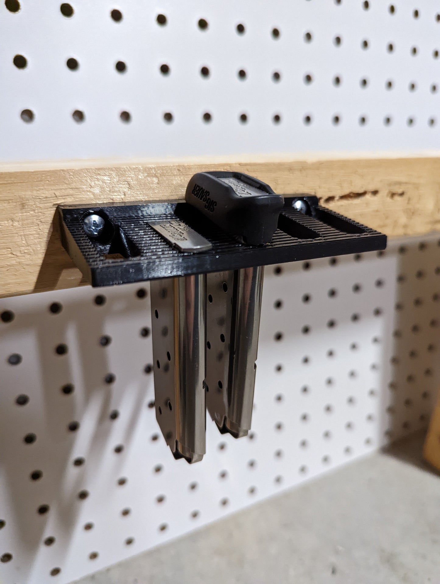 Mount for Bersa Thunder 380 Mags - Wall | Magazine Holder Storage Rack