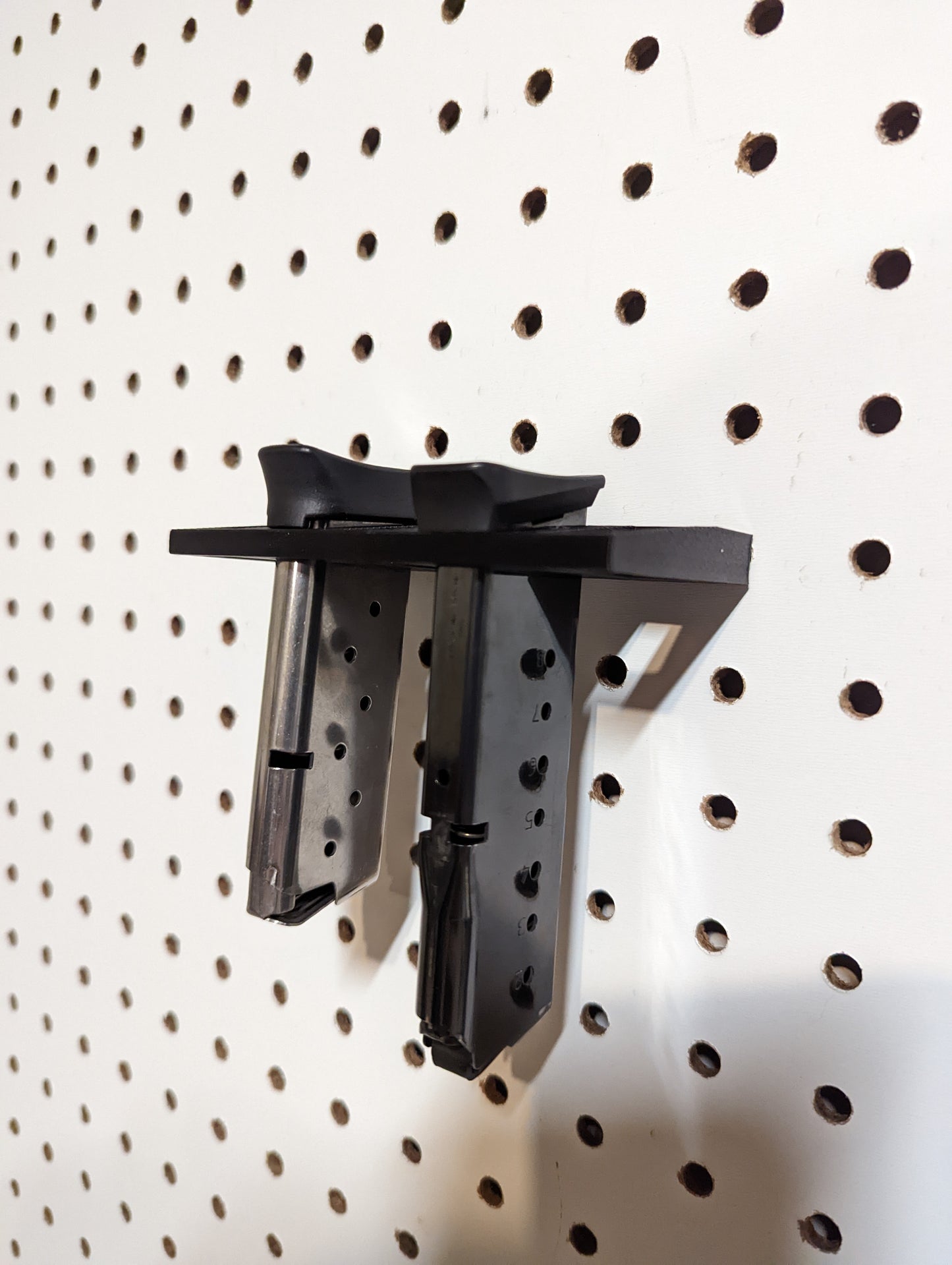 Mount for Sig P239 and P938 Mags - Pegboard / IKEA Skadis / Wall Control / Vaultek | Magazine Holder Storage Rack