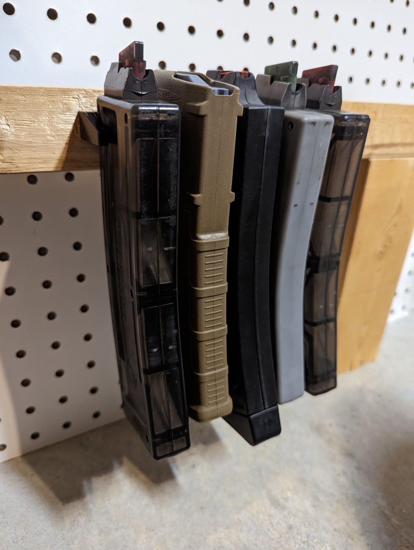 Mount for AR 15 Pattern Mags - Wall | Magazine Holder Storage Rack