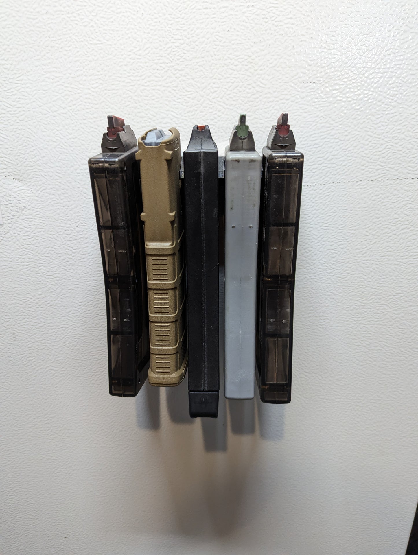 Mount for AR 15 Pattern Mags - Magnetic | Magazine Holder Storage Rack