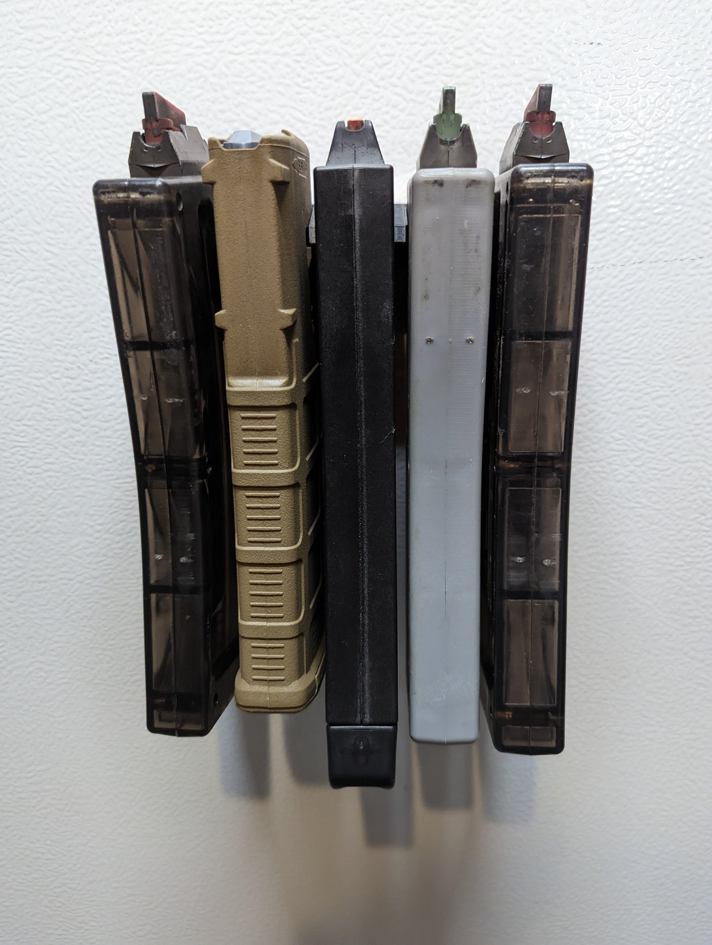 Mount for AR 15 Pattern Mags - Magnetic | Magazine Holder Storage Rack