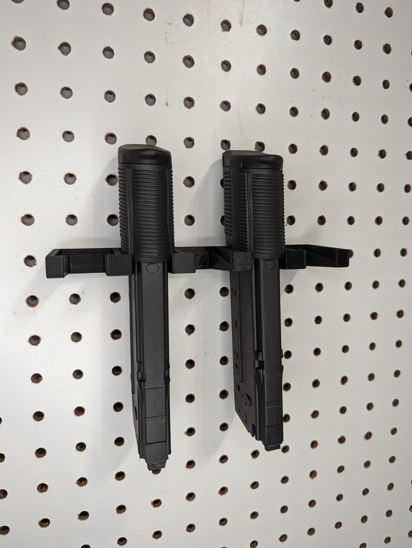 Mount for FN Five-Seven Mags - Pegboard / IKEA Skadis / Wall Control / Vaultek | Magazine Holder Storage Rack