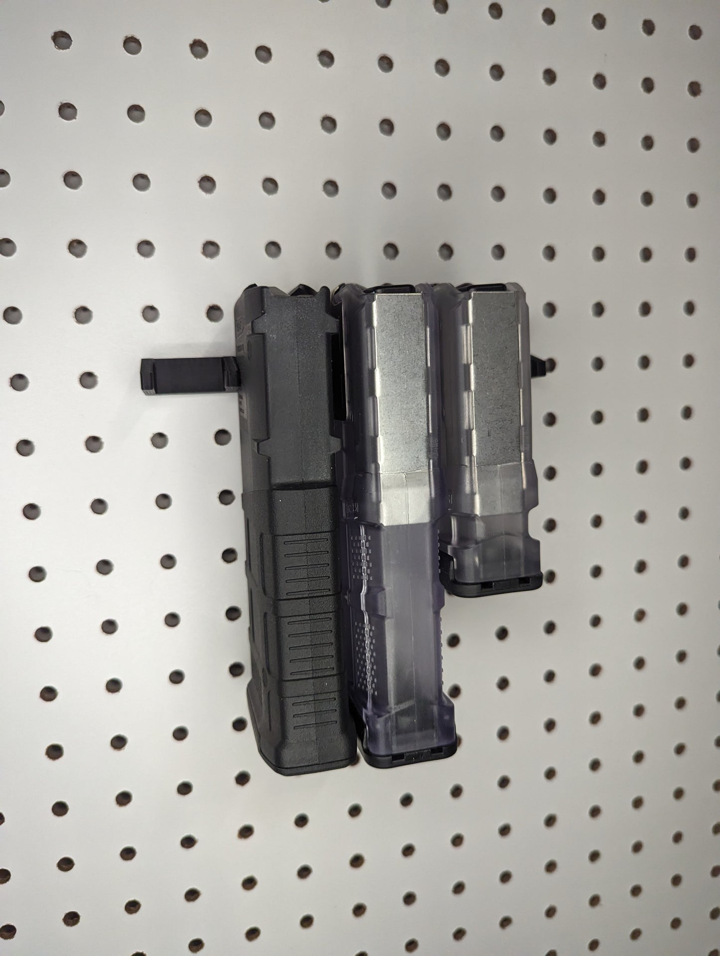 Mount for AR 10 Pattern Mags - Pegboard / IKEA Skadis / Wall Control / Vaultek | Magazine Holder Storage Rack