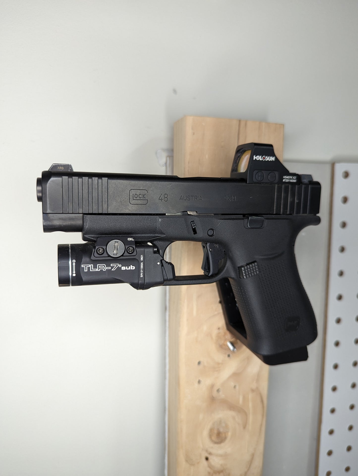 Magwell Mount for Glock 43X / 48 - Wall | Handgun Holder Storage Rack