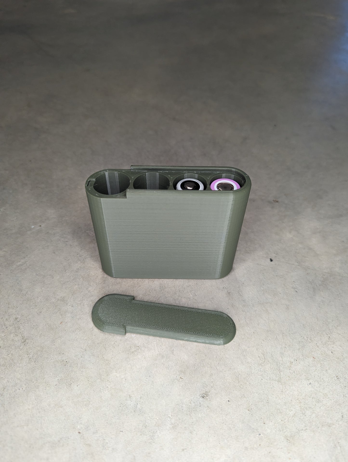 Battery Case for 18650 / 18350 and CR123/A Batteries