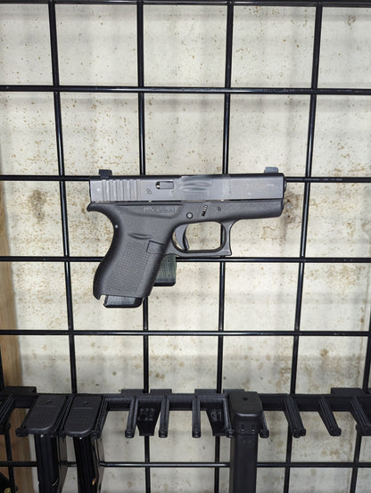 Magwell Mount for Glock 42 - Gridwall | Handgun Holder Storage Rack