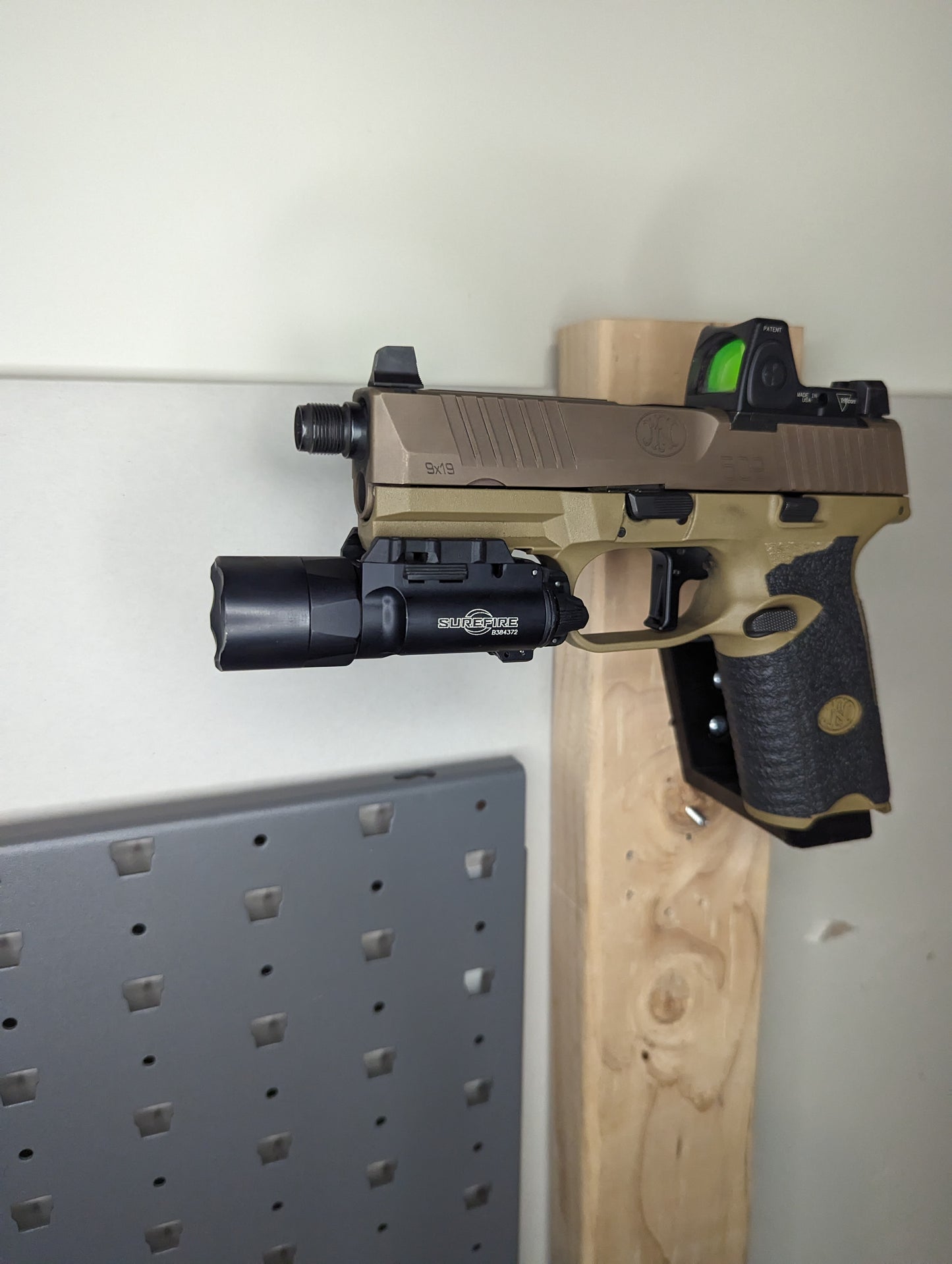 Magwell Mount for FN 509 Series - Wall | Handgun Holder Storage Rack