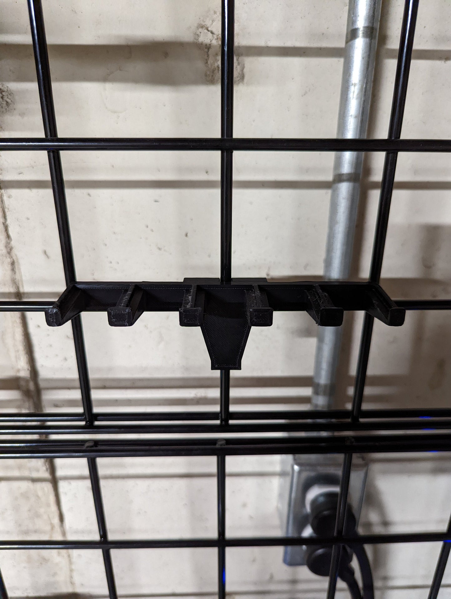 Mount for FN 502 Tactical Mags - Gridwall | Magazine Holder Storage Rack