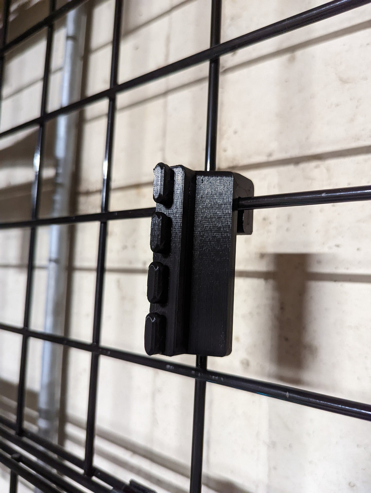 KeyMod Vertical Gun Mount - Gridwall | Rifle Holder Storage Rack