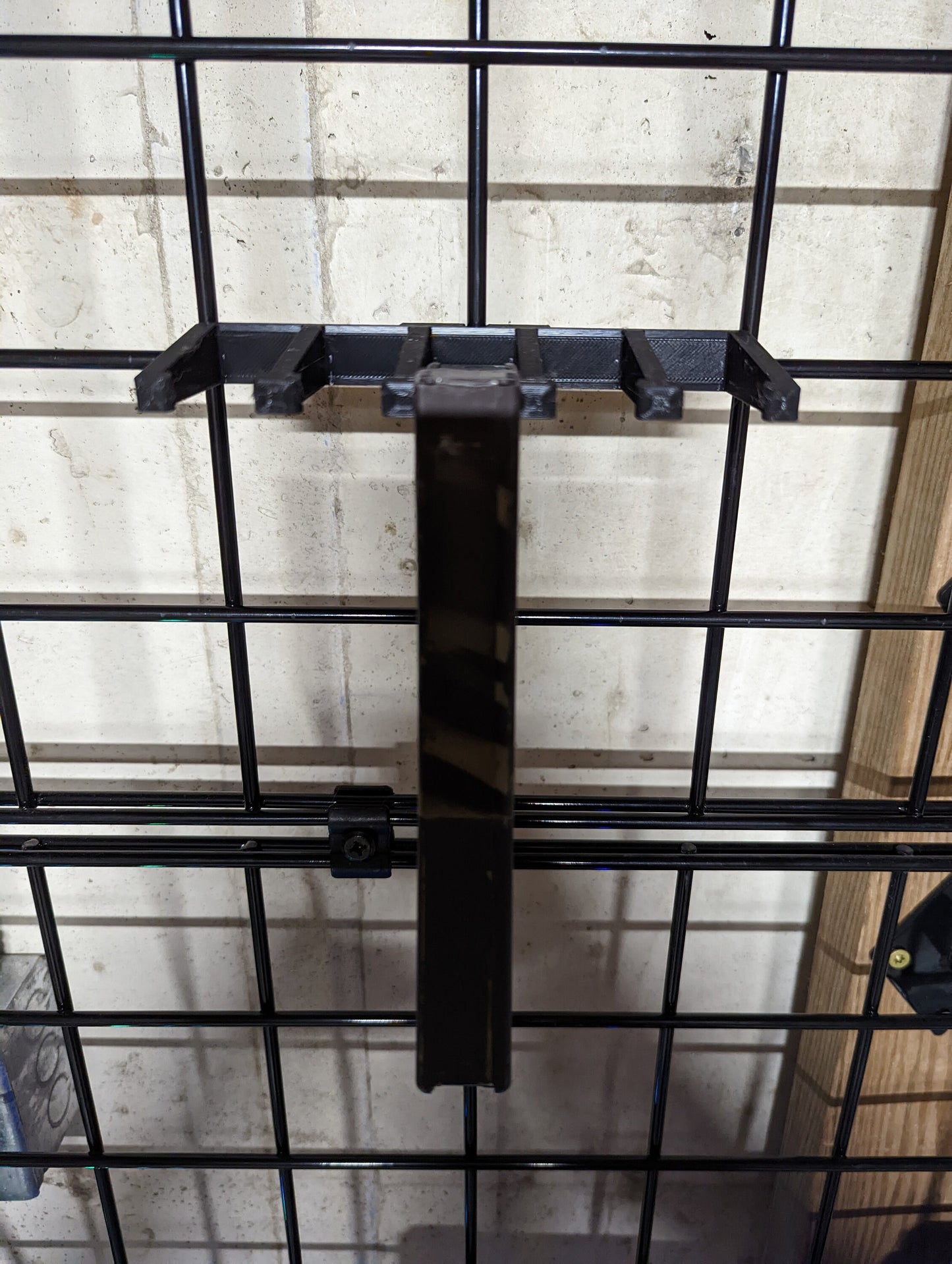 Mount for AR 15 556 Metal Mags - Gridwall | Magazine Holder Storage Rack