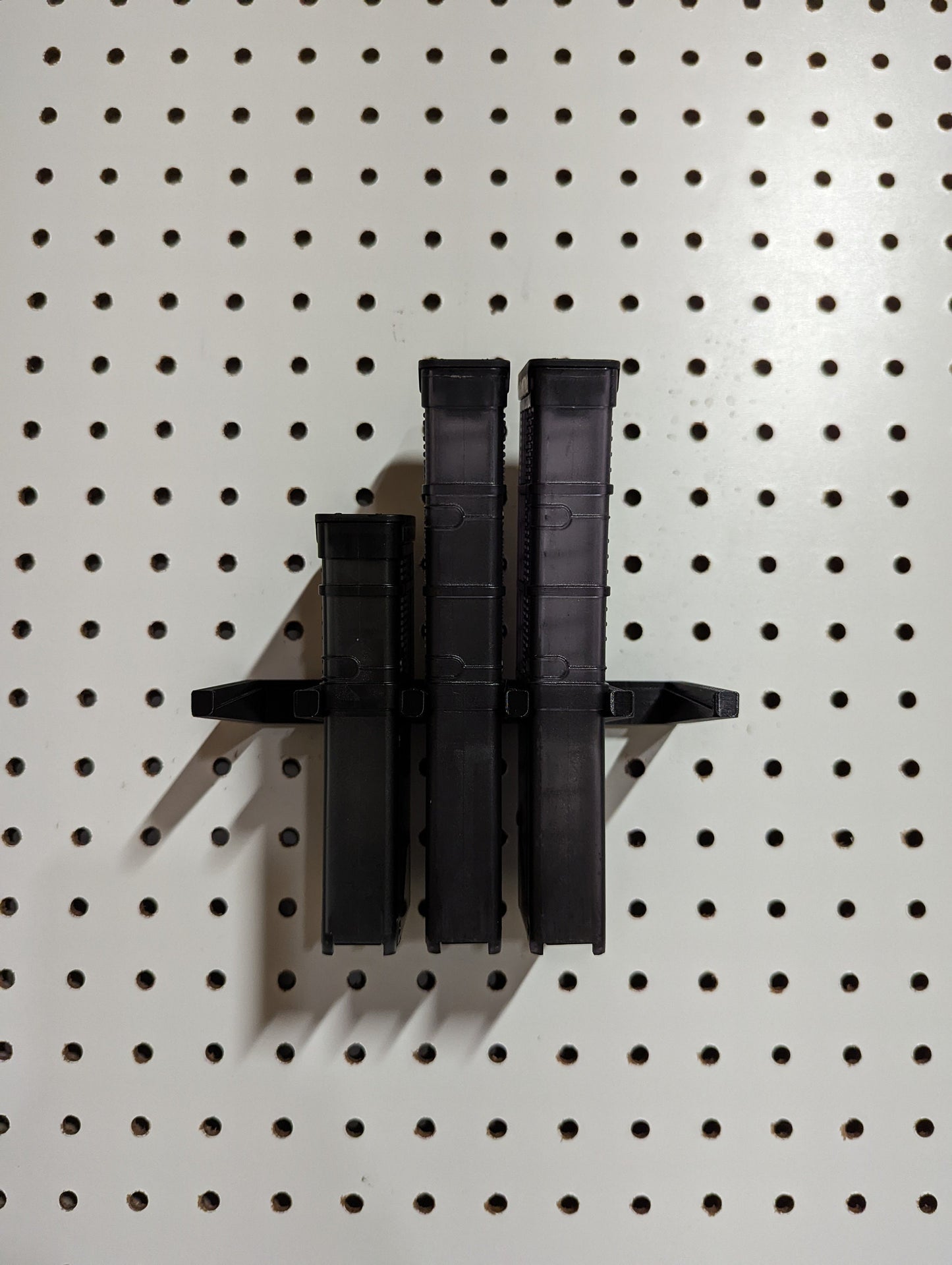 Mount for AR 15 556 Lancer Mags - Pegboard / IKEA Skadis / Wall Control / Vaultek | Magazine Holder Storage Rack