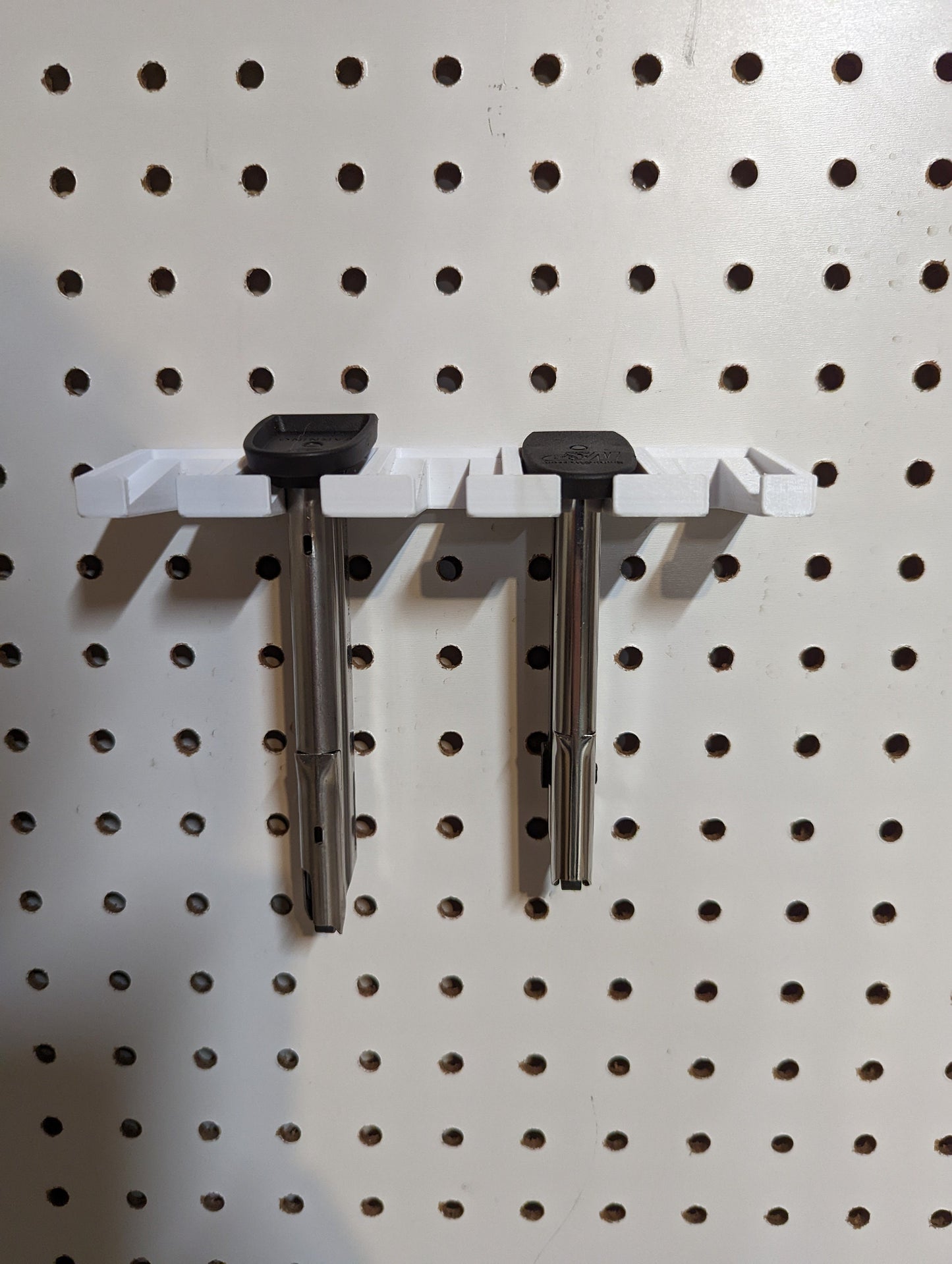 Mount for S&W M&P 22 Mags - Pegboard / IKEA Skadis / Wall Control / Vaultek | Magazine Holder Storage Rack